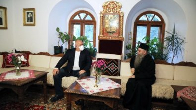 Борисов: Благодаря на Църквата, че помага в кампанията за ваксинирането
