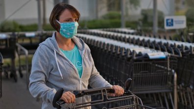 Битката с пандемията: Мадрид затяга мерките срещу Ковид-19