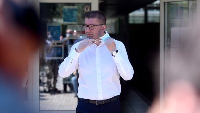 Лидерът на ВМРО-ДПМНЕ: По-добре РСМ да не влиза в ЕС, ако ще се българизира