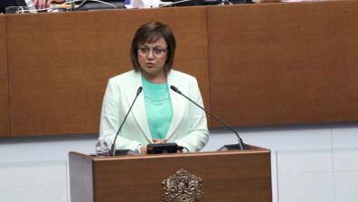 Нинова: Никой не е питал земеделския министър за прекратяване на забраната за внос на украинско зърно