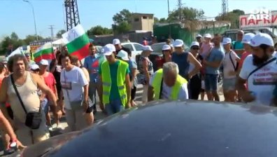 Жители на Атия отново на бунт срещу депо за опасни отпадъци