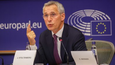 Столтенберг: Трябва да се подготвим за дълга война в Украйна