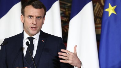 Макрон: Рано е да се каже дали ще има ваканции през лятото