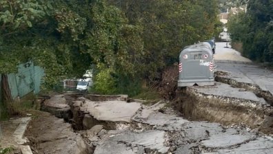 Голямо свлачище наложи спешно укрепване в "Аспарухово"