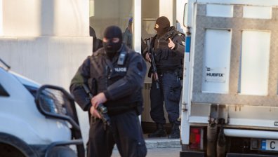 ДАНС: Проверявани български фирми и физически лица имат връзка с данните от Pandora Papers