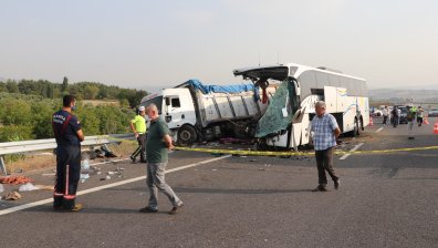 12 жертви при катастрофа на пътнически автобус в Турция, 19 души са ранени