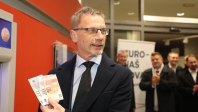 Исторически ден за Хърватия: Влезе в еврозоната и Шенген