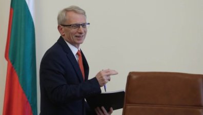 Премиерът Денков разпореди ревизия в министерствата: Никой няма да ни даде 100 дни