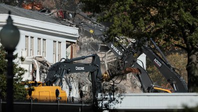 Върховният съд разреши строителството на проекта за бална зала на Тръмп за $400 млн.