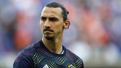 Край на сагата: Ибрахимович се завръща в "Милан"