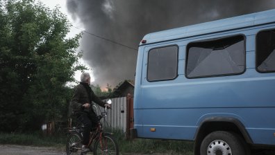  Руски военни обграждат Харков от две страни?