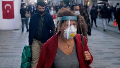 Турция не смята да затваря границите с България и Гърция