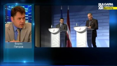 Меркел и Ципрас може би са се разбрали за дефицита: Петров