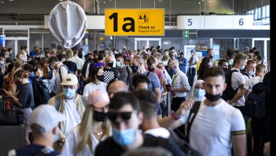 Нови правила за пътуване до Нидерландия влизат в сила от събота