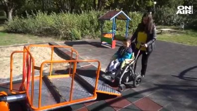 В Русе събраха средства за люлка за деца с увреждания
