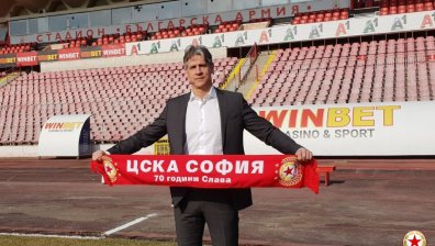 Кристиано Джарета не е уволнен, остава в ЦСКА