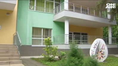Затварят детска градина в Перник заради две заразени учителки