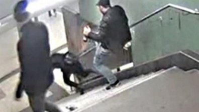 Германските власти заловиха българина, блъснал жена в метрото