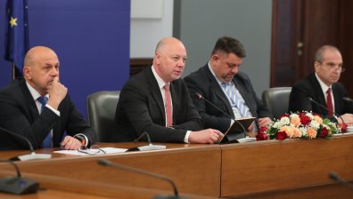 Изтеглихме нов дълг за 3,2 млрд. евро при рекорден инвеститорски интерес