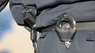 Спецакция в Румъния: Задържаха и обвиниха българин в трафик на мигранти