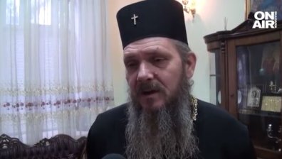 Жестокост към животни: Арестуваха монах от Силистра за умъртвяването на 8 кученца и майка им