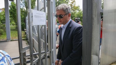 Арест на президентски съветници и бизнесмена Бобоков (Обобщение)