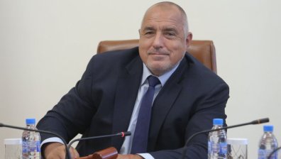 Борисов: Ние не сме богопомазани като президента Радев