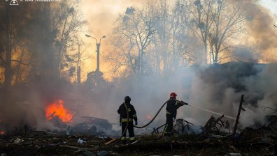 Силни взривове отекват в Одеса за поредна вечер