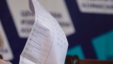 28 областни града: Къде си избраха кмет и къде ще има балотаж?