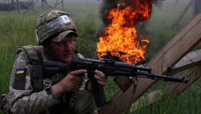 Украйна зове Запада за $30 млрд. военна помощ до края на годината