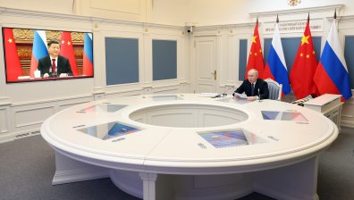 ЕС: Ще наложим санкции на Китай, ако доставя оръжие на Русия