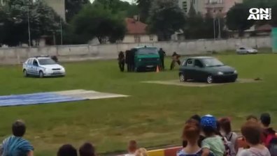 Родителите на пострадалото от граната момиче в Силистра ще съдят МВР