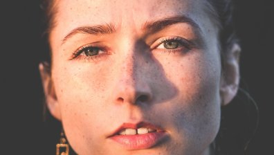 Вижте как да се отървете от бръчките и отпуснатата кожа