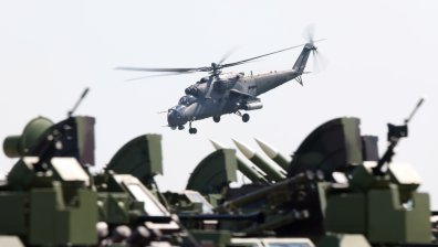 Военните разходи в света са скочили до рекордните $2,24 трлн.