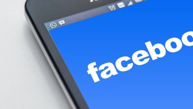 Facebook предложи 3 млн. долара на издатели за лиценз на съдържание