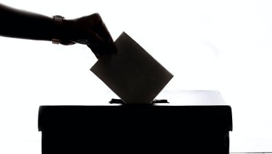 Хакнаха избирателната комисия на Великобритания