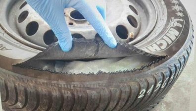 Мъж се опита да мине границата с 5 кг марихуана, скрити в резервна гума