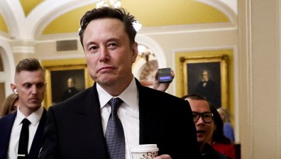 Илън Мъск: САЩ трябва да освободят народа на Обединеното кралство