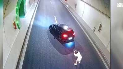 Опасна фотосесия: Шофьор блокира тунел "Железница" на "Струма", за да снима колата си