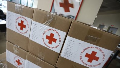 БЧК изпрати над 24 т хуманитарна помощ на Сирия, подготвя 33 т материални дарения