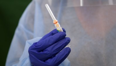 Пандемията води до радикализация в средите на антиваксърите
