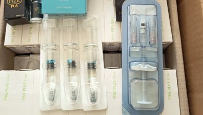 Конфискуваха близо 600 филъри и колагенови бустери от Южна Корея