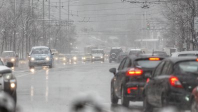 Скок в продажбите на коли в ЕС, регистрирани са много бензинови автомобили