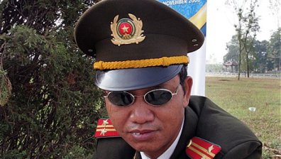 Виетнамски полицаи тръгват на курсове по очарование