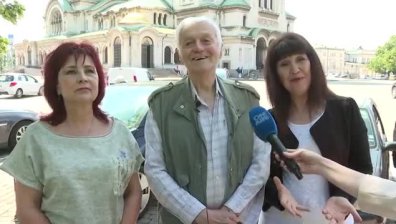 В рубриката "5 минути извън новините" днес ще видите...
