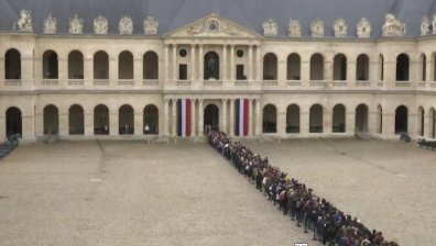 Хиляди се сбогуваха с Жак Ширак. Утре във Франция е ден на траур