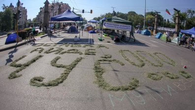 Ето как се стигна до напрежението на Орлов мост (+ВИДЕО)