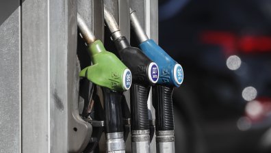 Индия стана водещ пазар за руския петрол