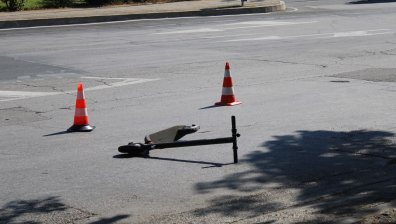 Хиляди българи искат пълна забрана на тротинетките в страната