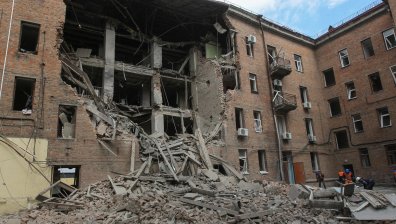 Двама души са загинали при руска атака с дронове в Сумска област